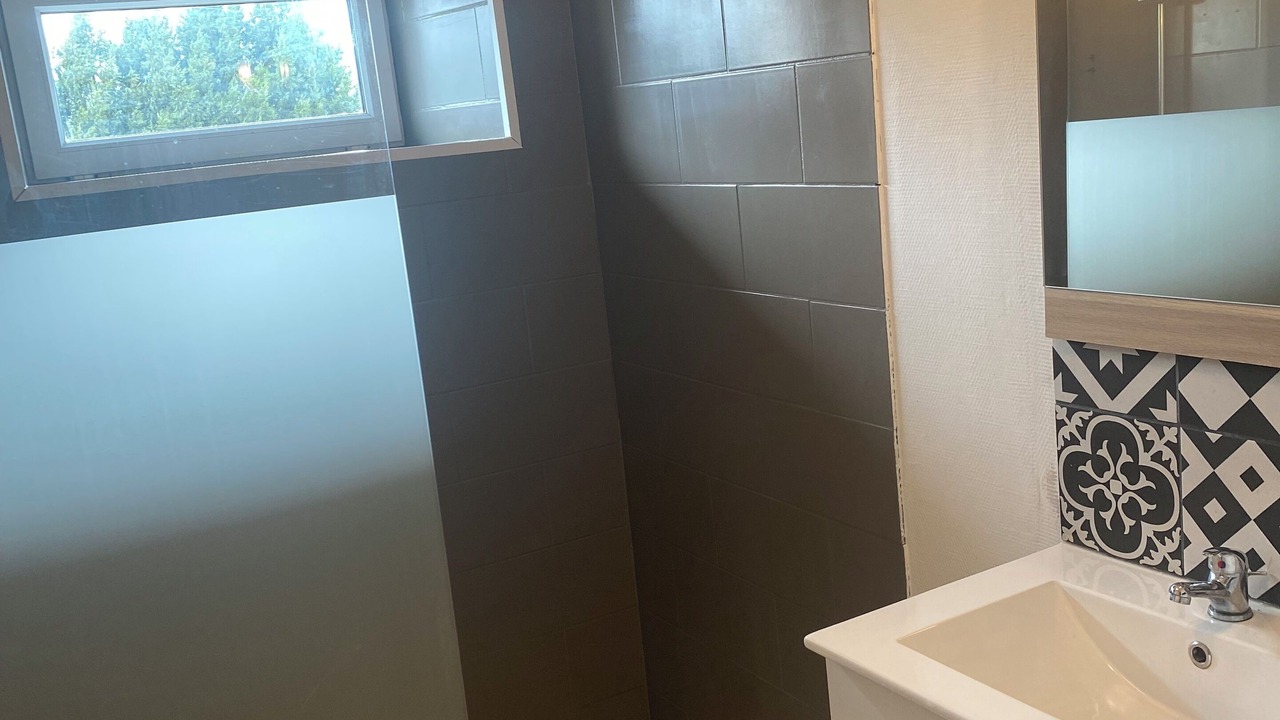 Photo of Bathroom in Marennes