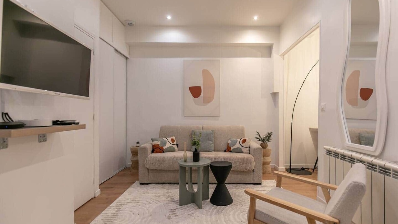 Photo of Livingroom in Quartier de la Plaine-de-Monceaux
