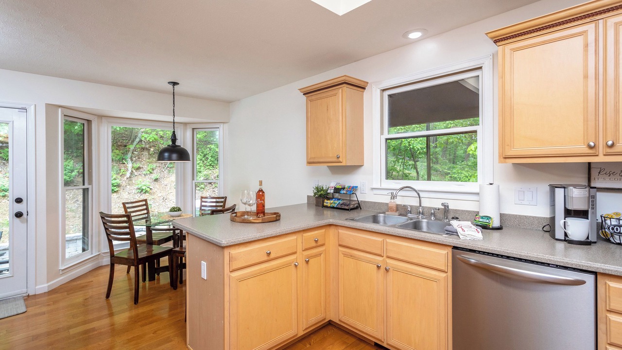 Photo of Kitchen in McGaheysville