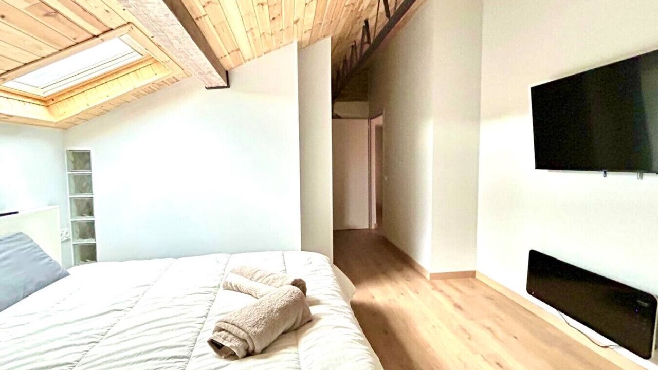 Photo of Bedroom in Err
