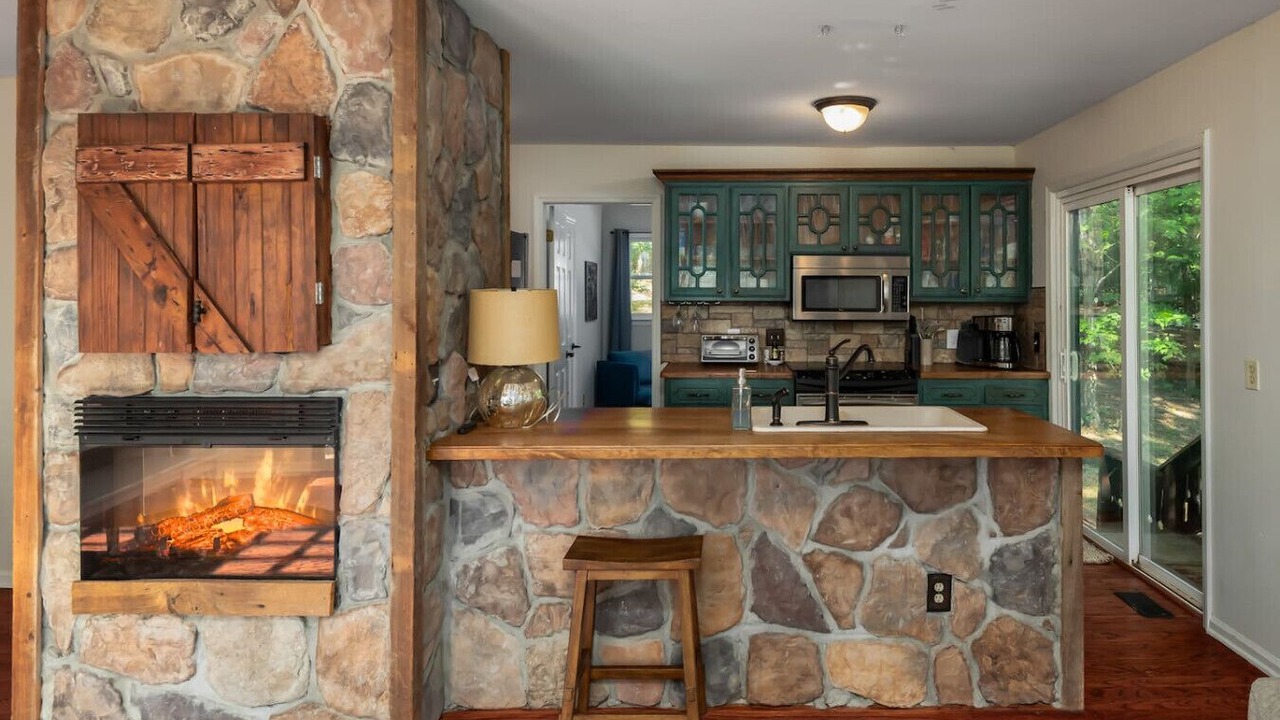 Photo of Kitchen in Roxboro