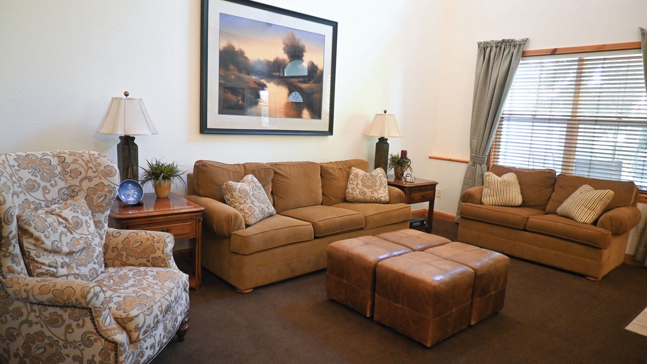 Photo of Bedroom in Midway