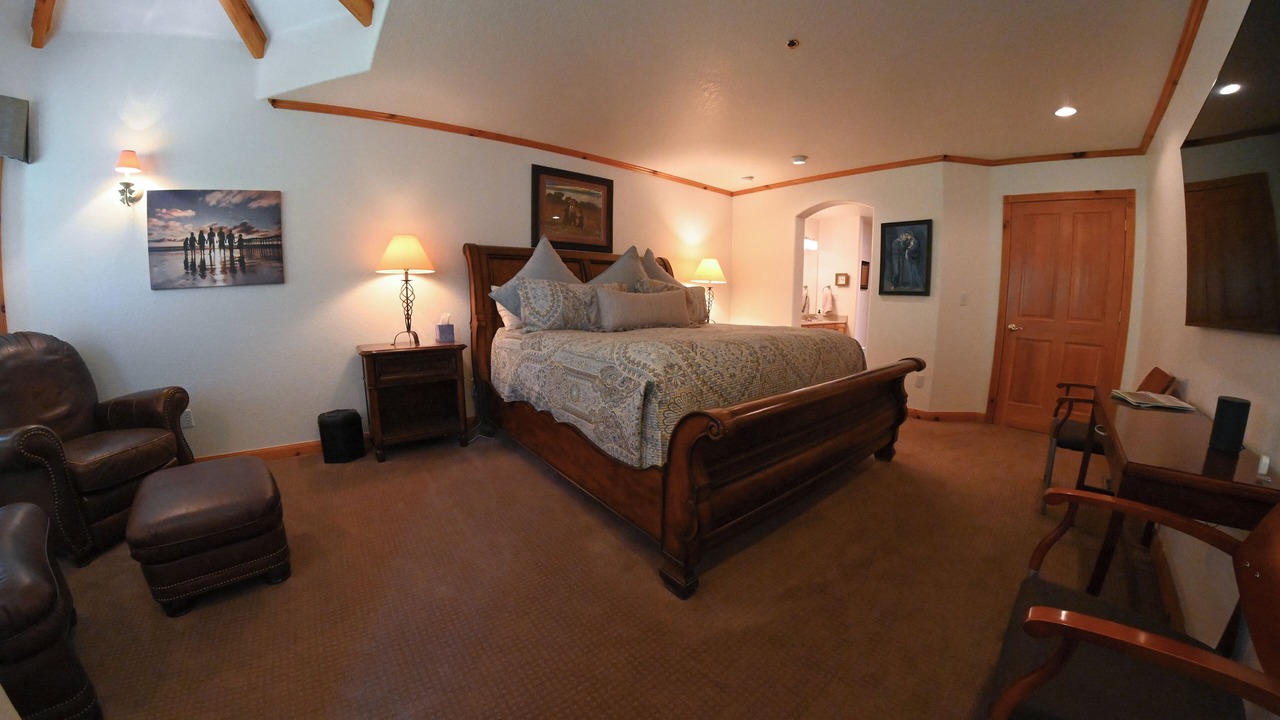 Photo of Bathroom in Midway