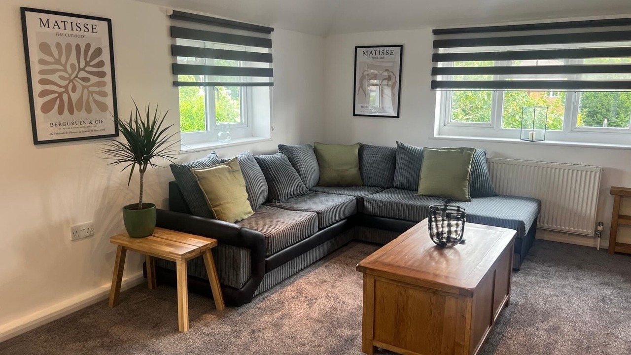 Photo of Bedroom in Horley