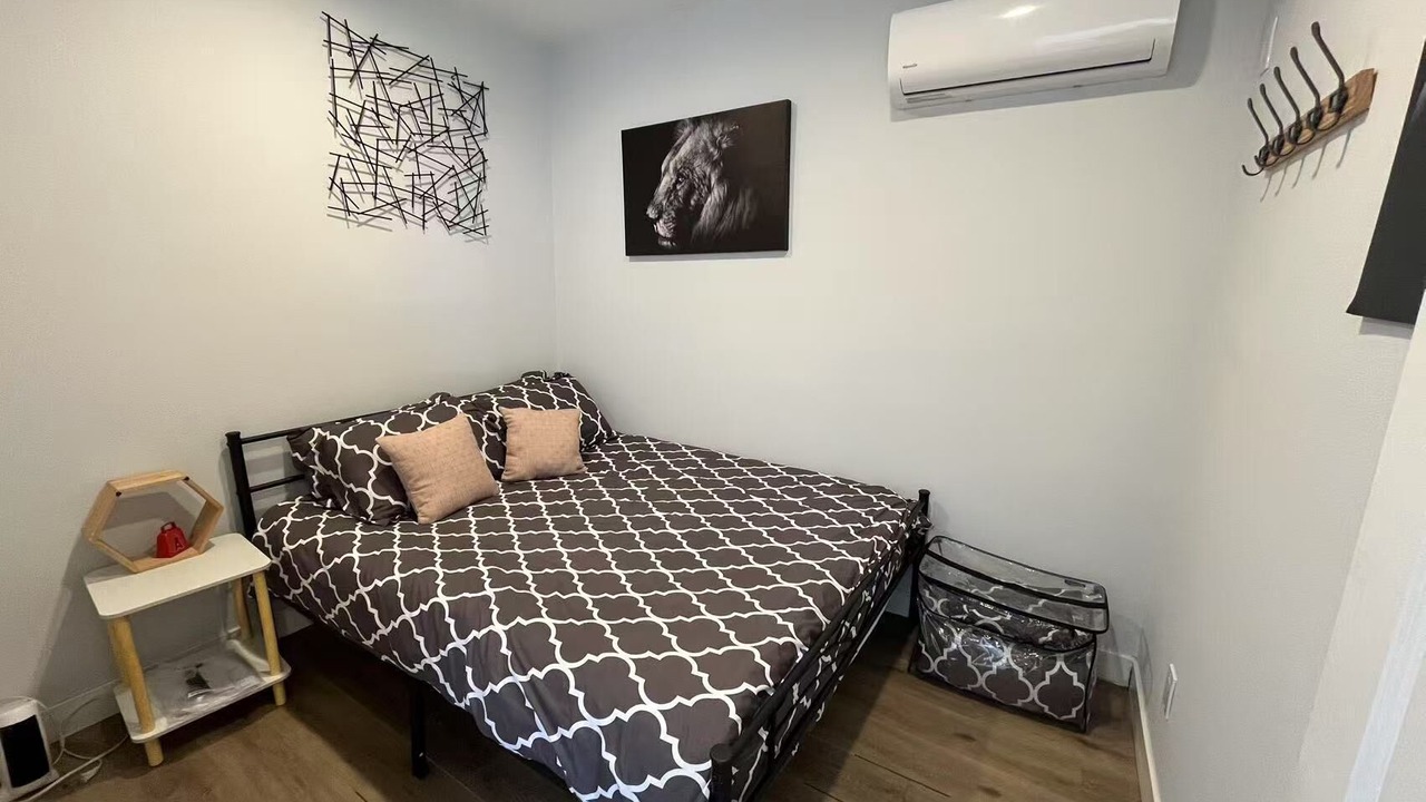Photo of Bedroom in San Gabriel