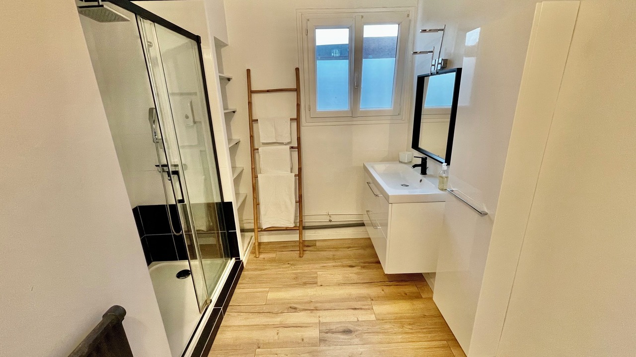 Photo of Bathroom in Beauvais