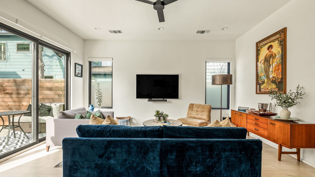 Photo of Livingroom in Brentwood