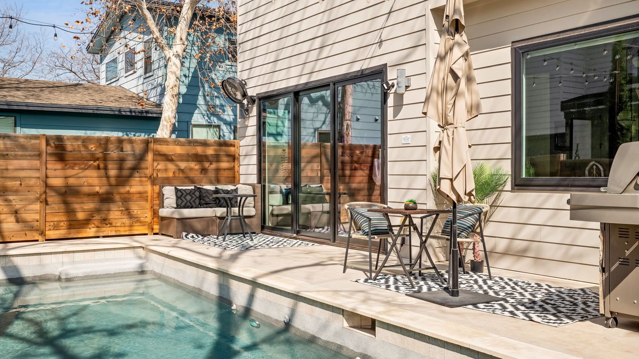 Photo of Outdoor in Brentwood