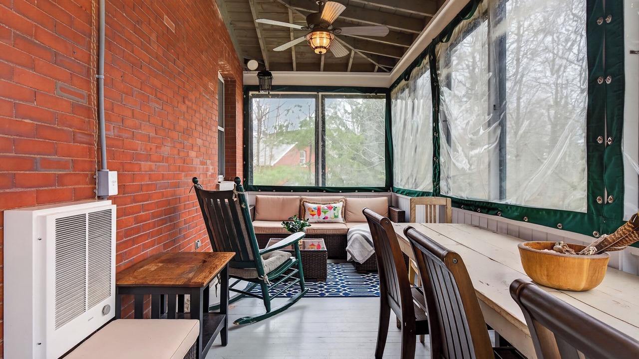 Photo of Livingroom in Portland