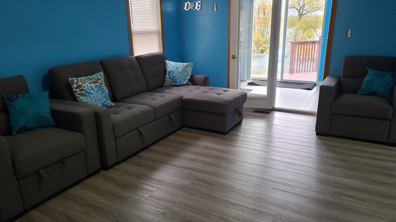 Photo of Livingroom in Greater Napanee