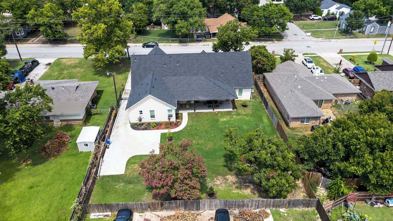 Photo of Outdoor in Central Arlington