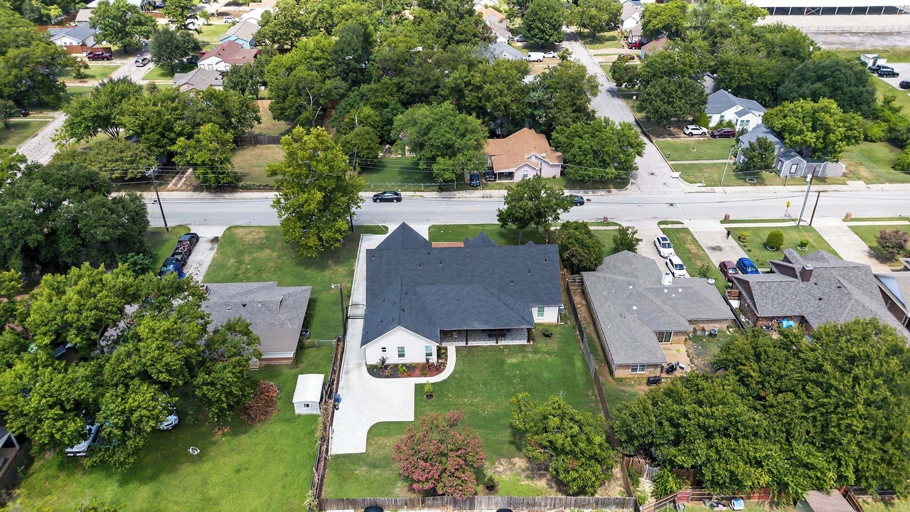 Photo of Outdoor in Central Arlington