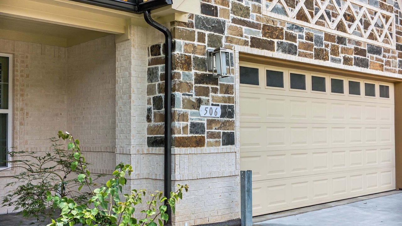 Photo of Outdoor in Central Arlington