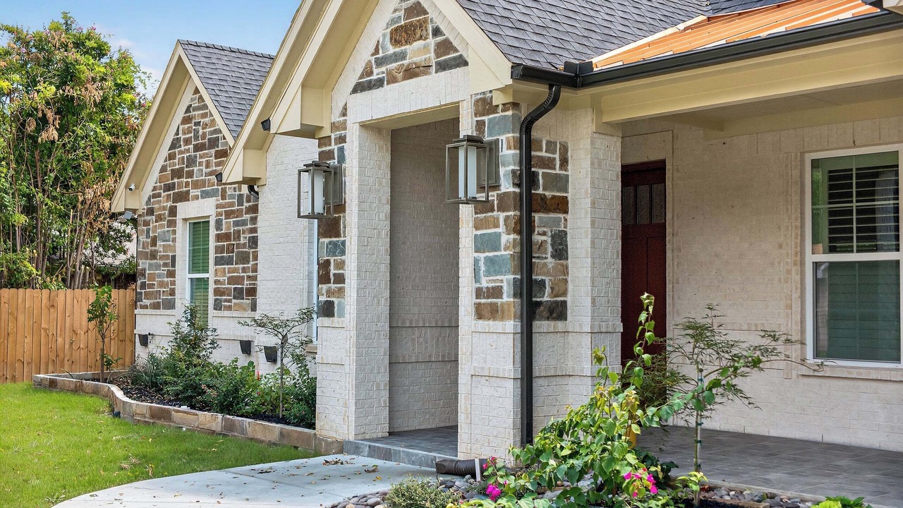 Photo of Outdoor in Central Arlington