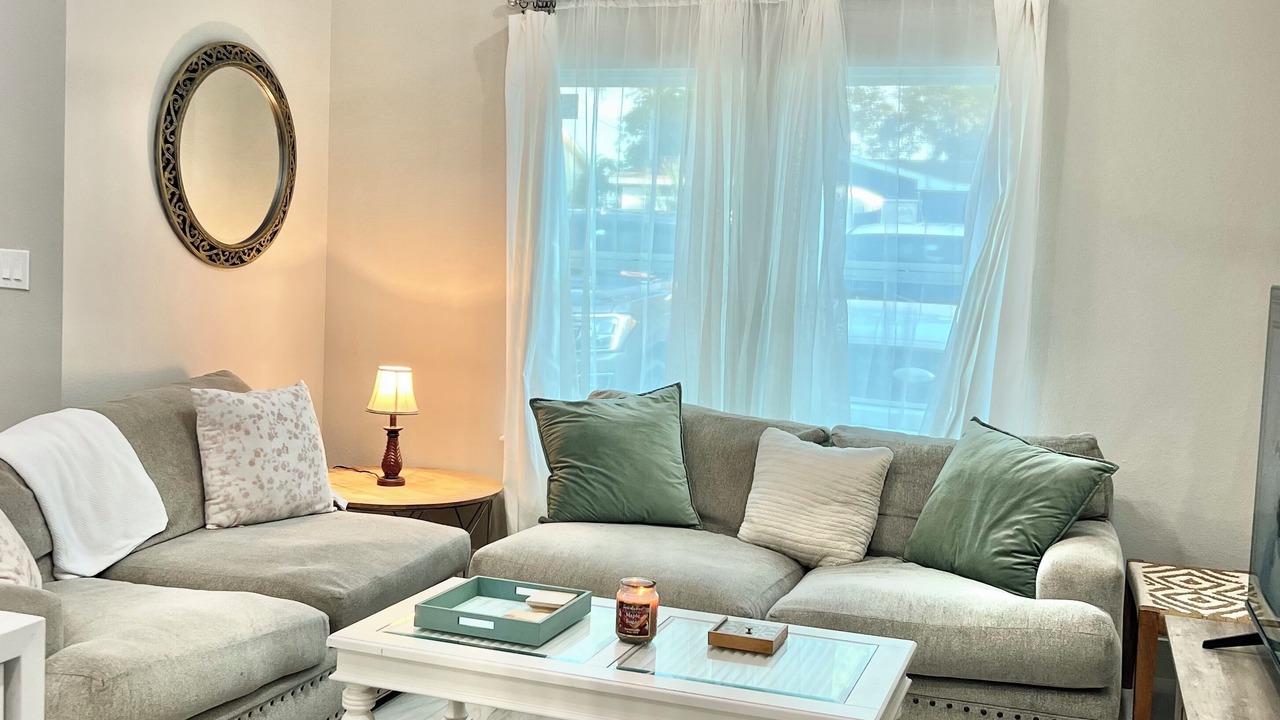 Photo of Livingroom in Montgomery
