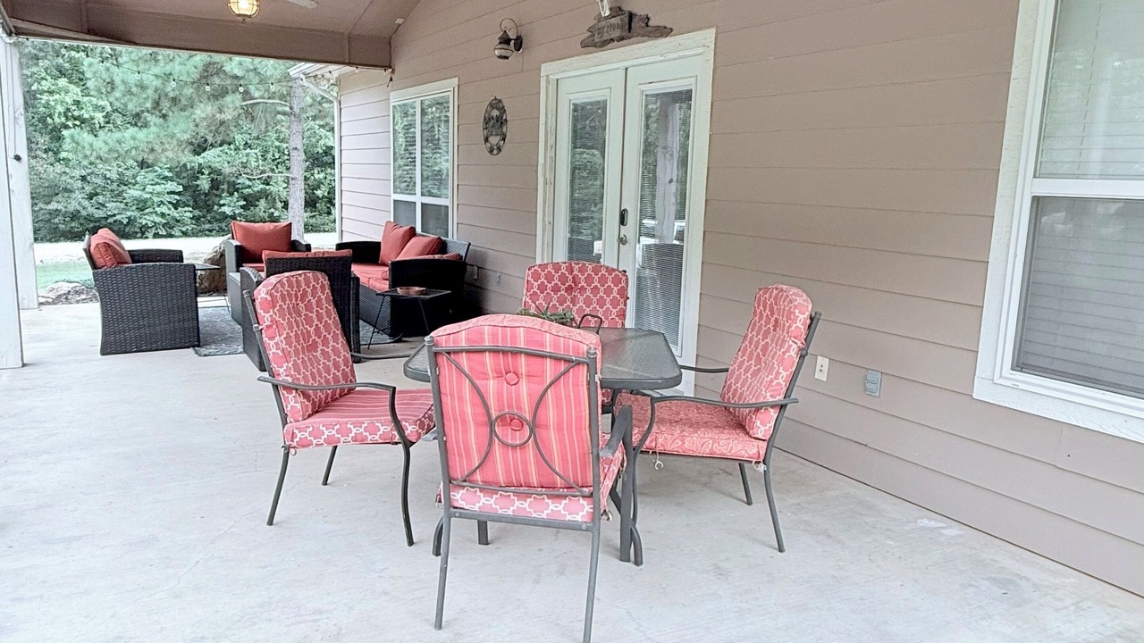 Photo of Outdoor in Kingston