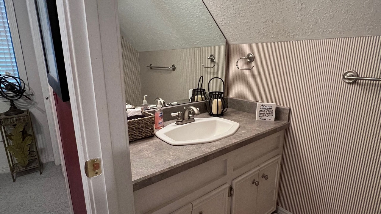 Photo of Bathroom in Park Hill
