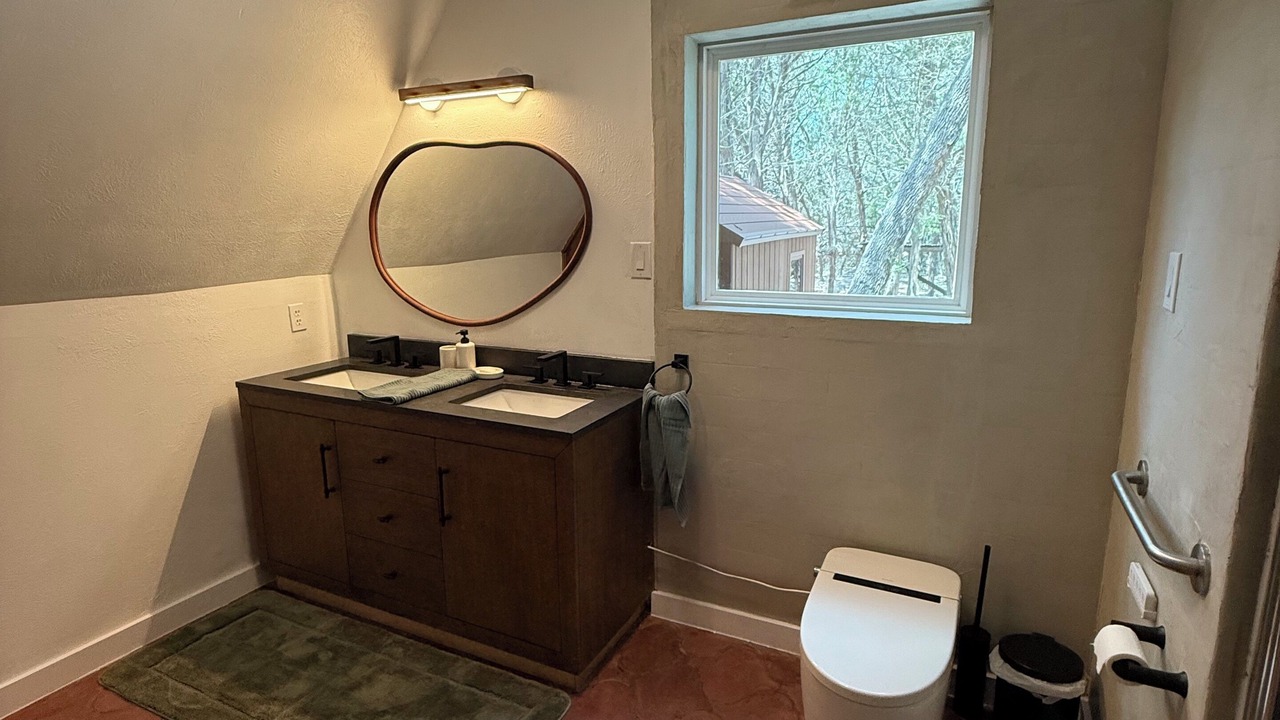 Photo of Bathroom in San Marcos