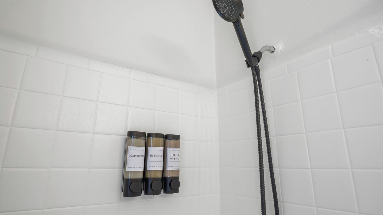 Photo of Bathroom in Highlands - Perkins