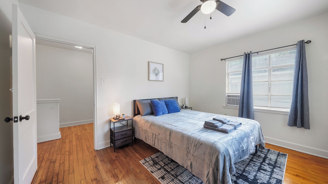 Photo of Bedroom in Highlands - Perkins