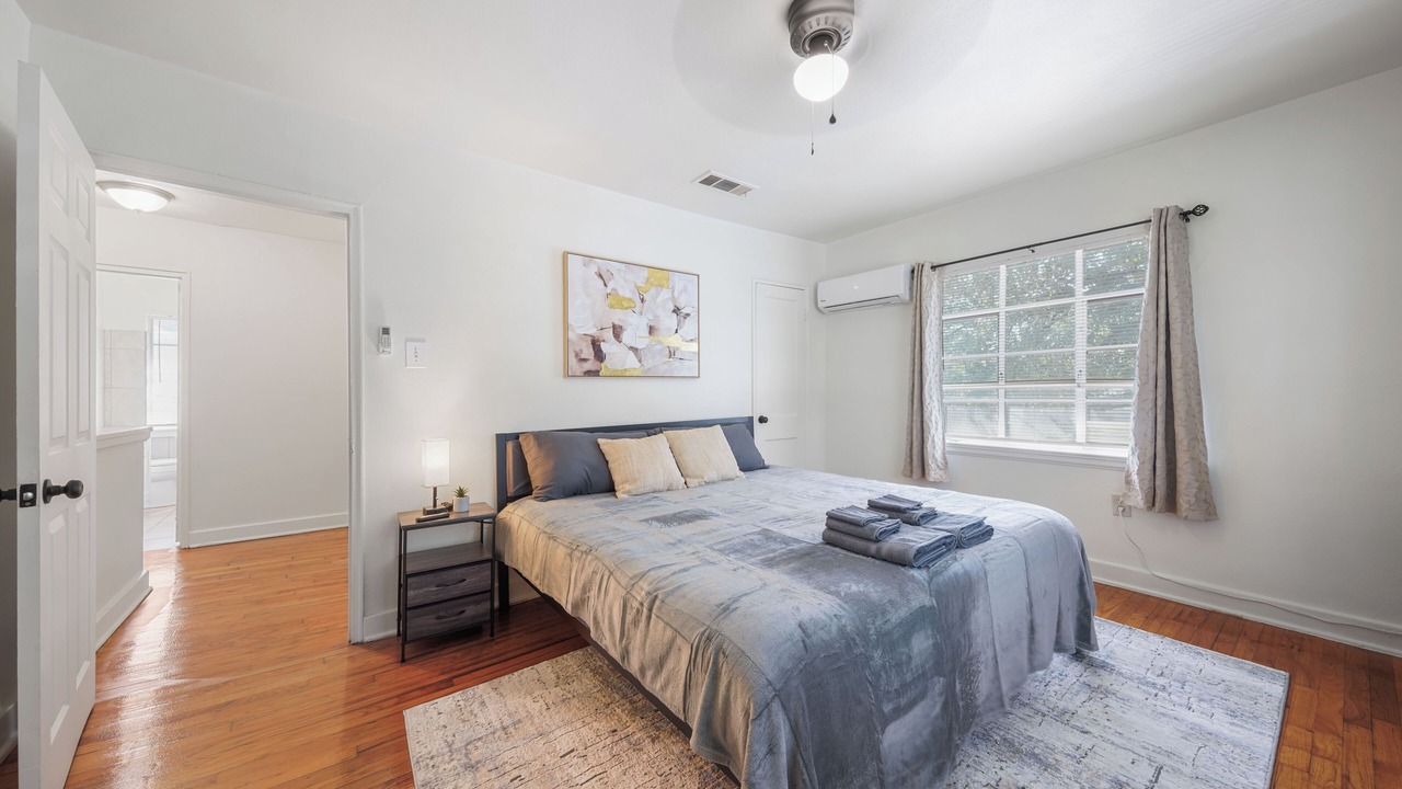 Photo of Bedroom in Highlands - Perkins
