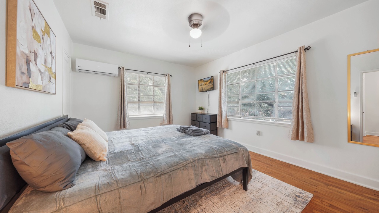 Photo of Bedroom in Highlands - Perkins