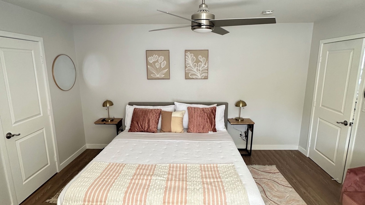Photo of Bedroom in Los Angeles