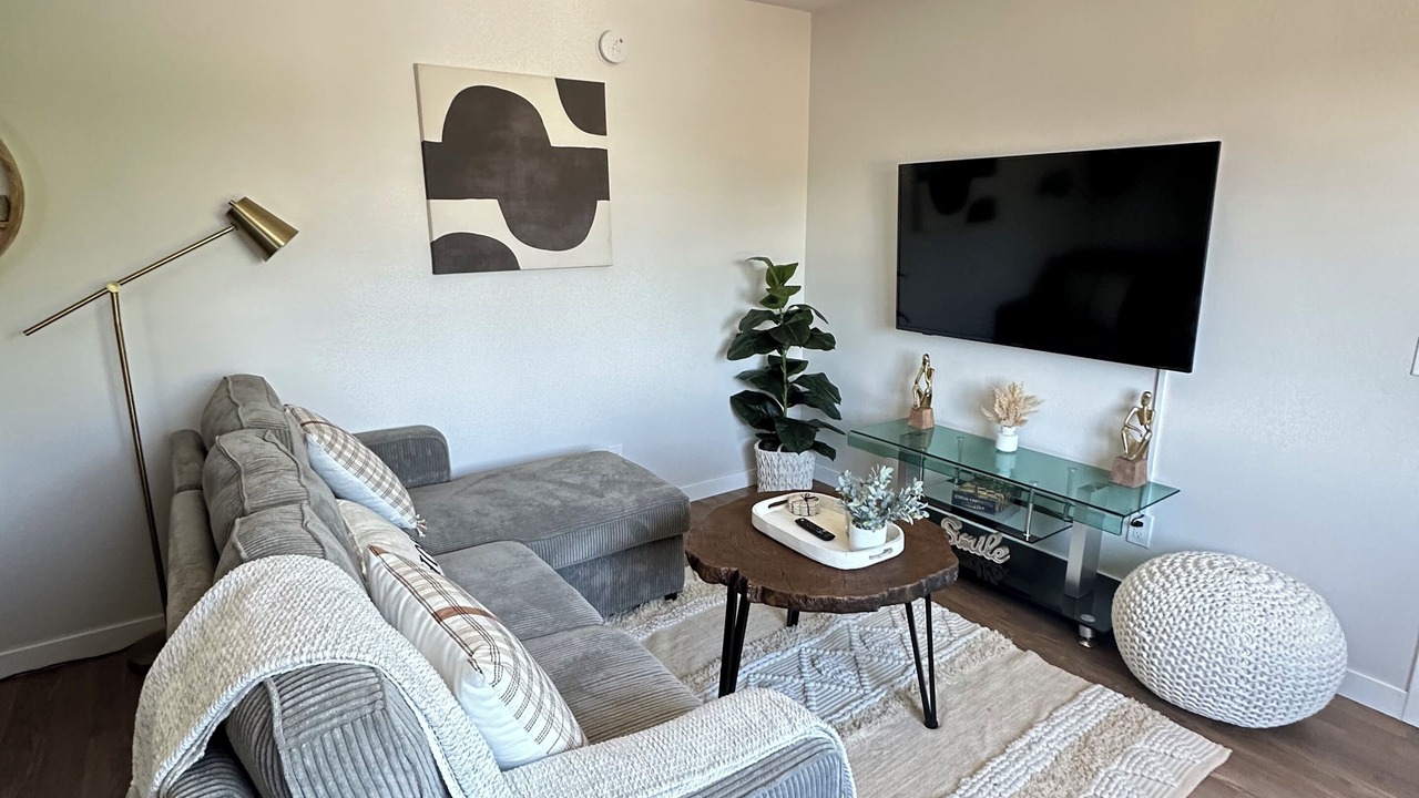Photo of Livingroom in Los Angeles