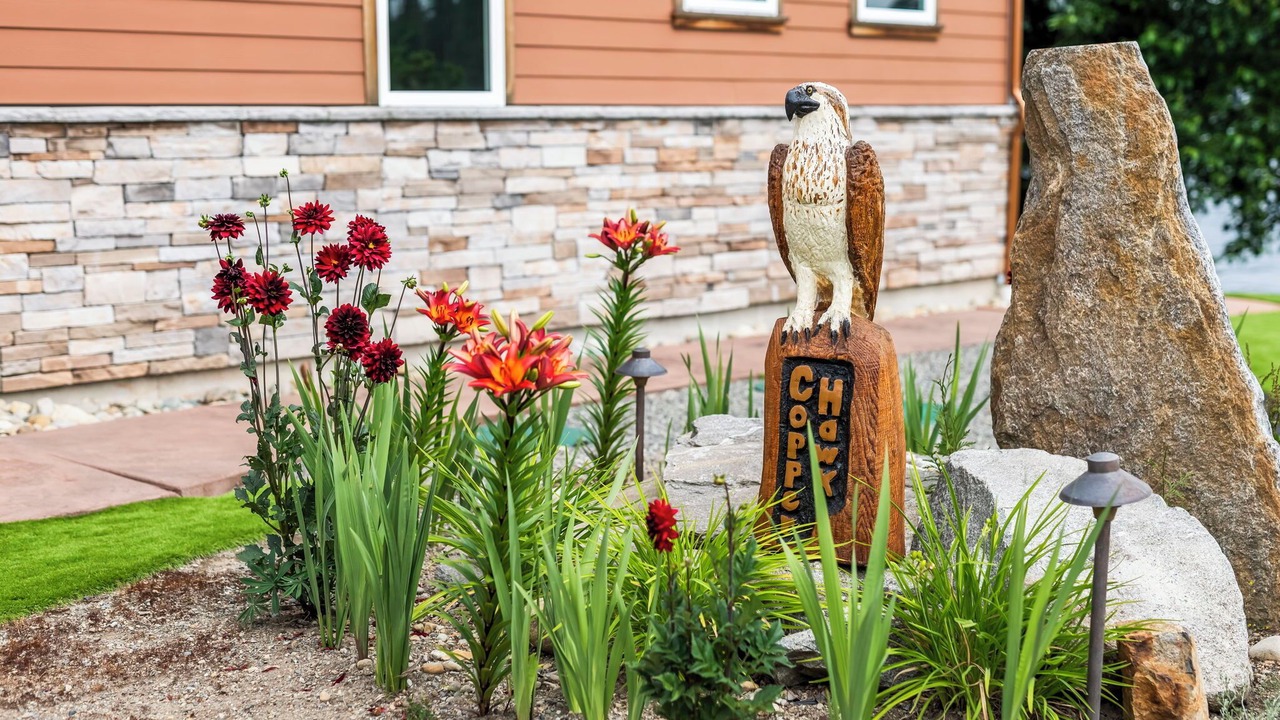 Photo of Others in Black Diamond