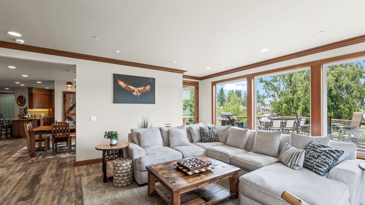 Photo of Others in Black Diamond