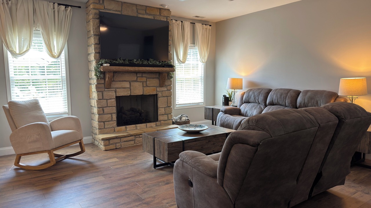 Photo of Livingroom in Kingsport