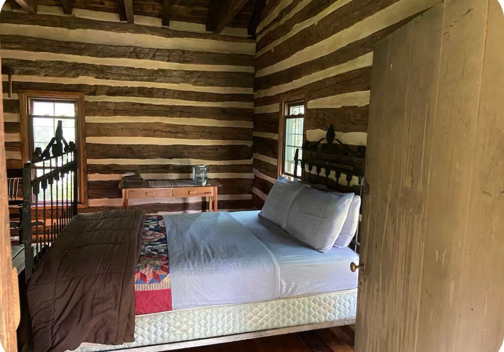 Photo of Bedroom in Piney Mountain