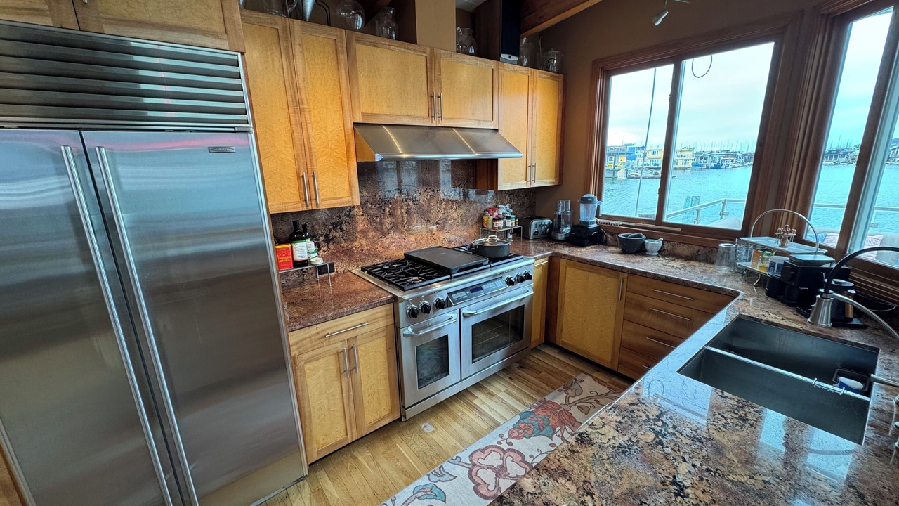 Photo of Kitchen in Marin City