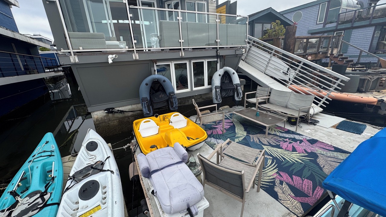 Photo of Others in Marin City