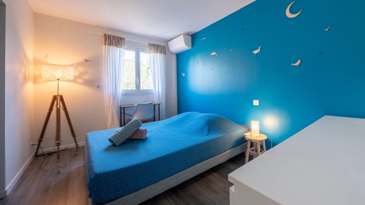 Photo of Bedroom in Barriere de Paris