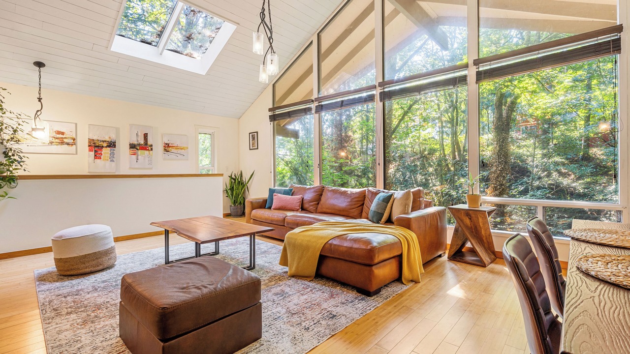 Photo of Livingroom in Eastgate