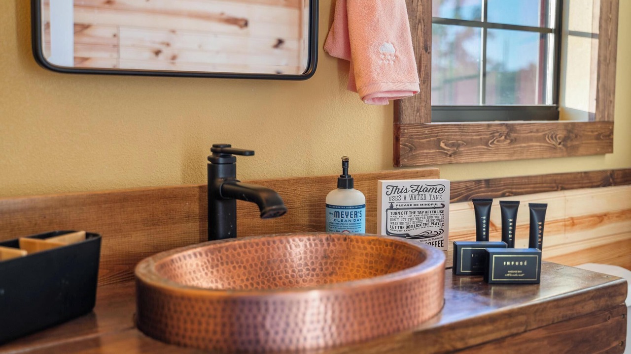 Photo of Bathroom in Blanco