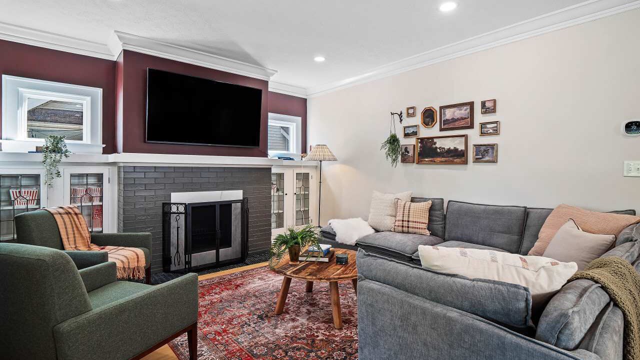 Photo of Bedroom in Kamm's Corners