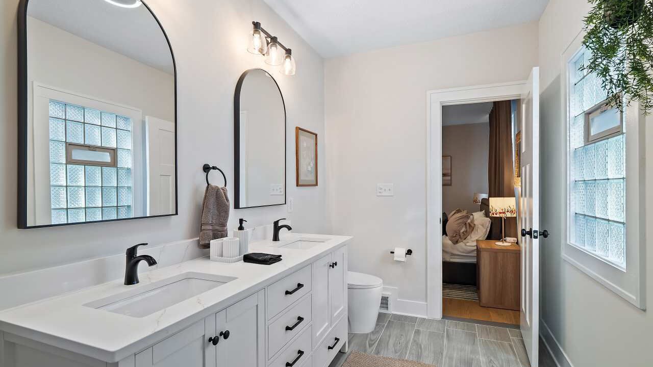 Photo of Bathroom in Kamm's Corners