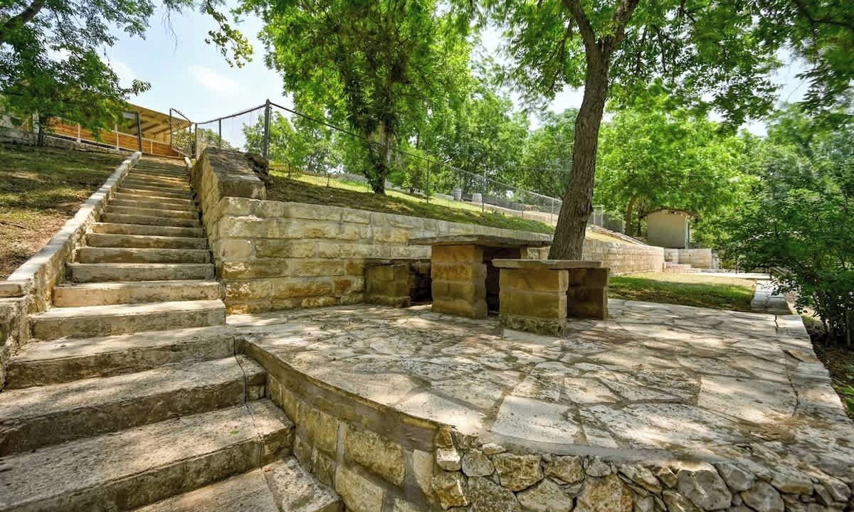 Photo of Outdoor in Seguin