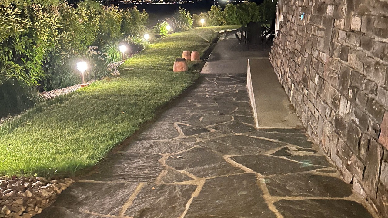 Photo of Outdoor in Cully