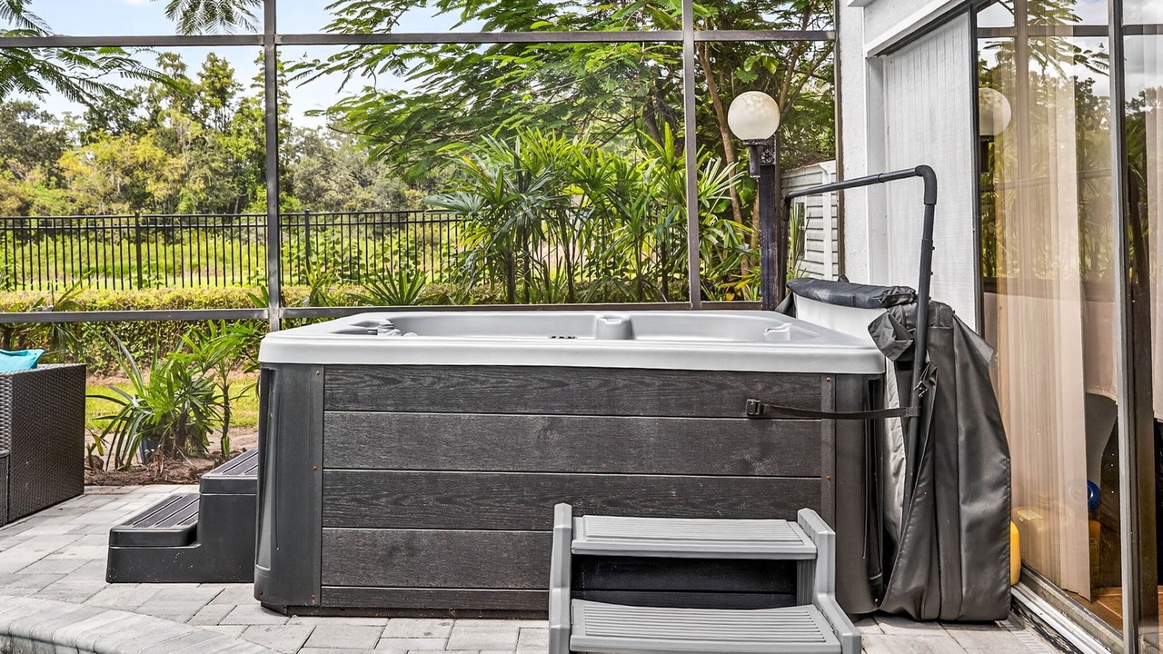 Photo of Patio Balcony in Seffner Community Alliance