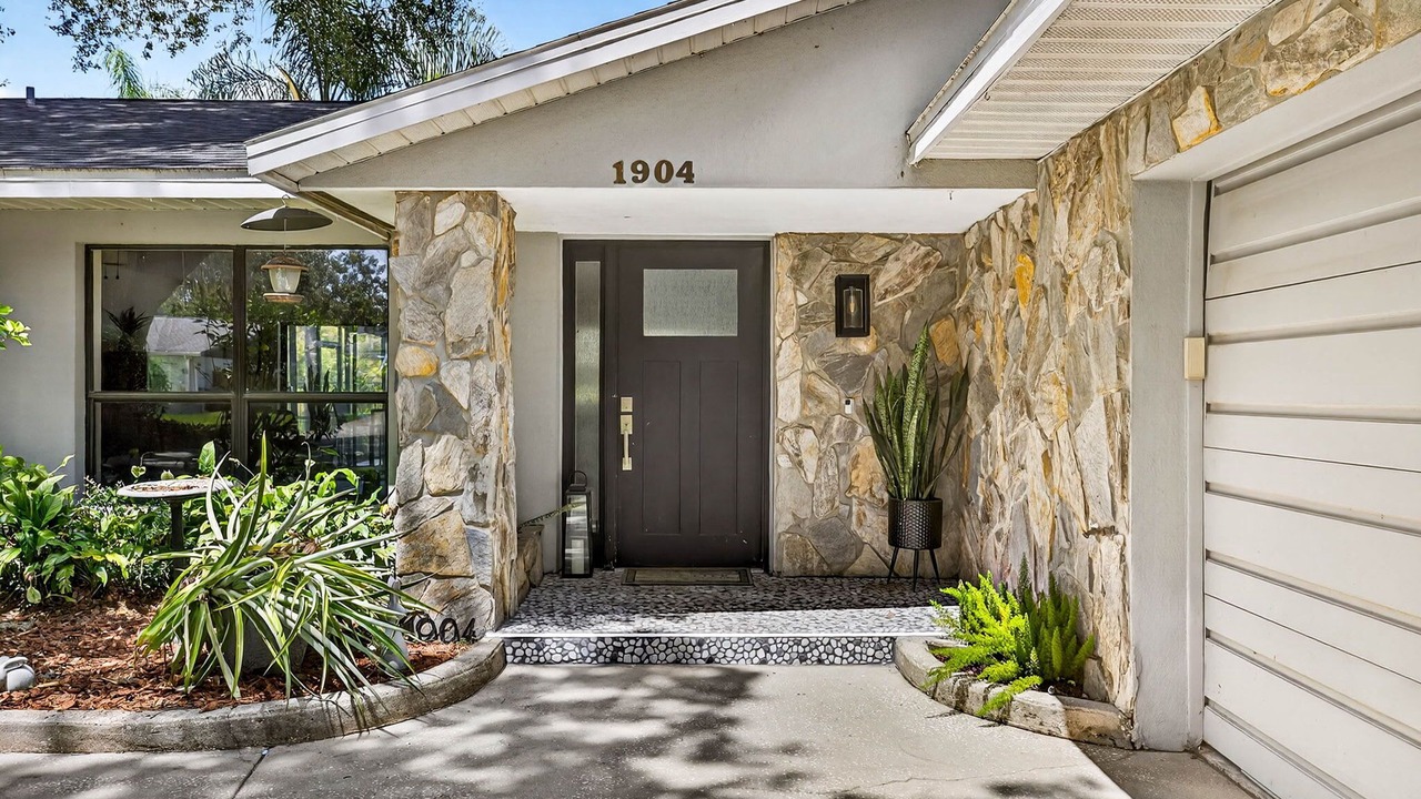 Photo of Outdoor in Seffner Community Alliance