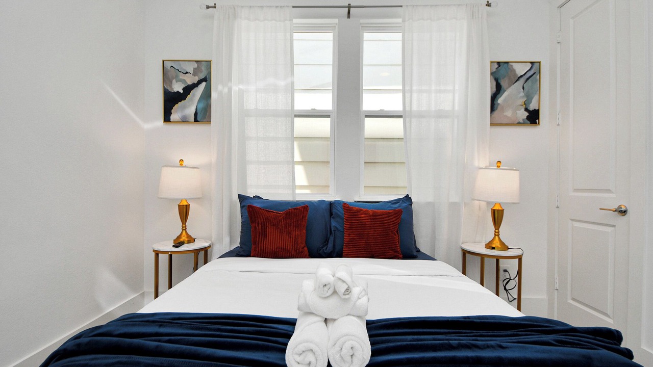 Photo of Bedroom in East Downtown Houston
