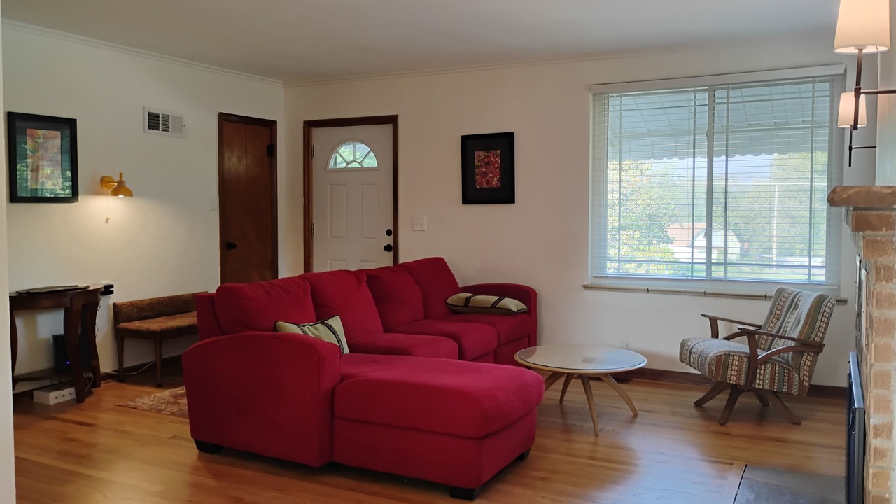 Photo of Livingroom in Waldron