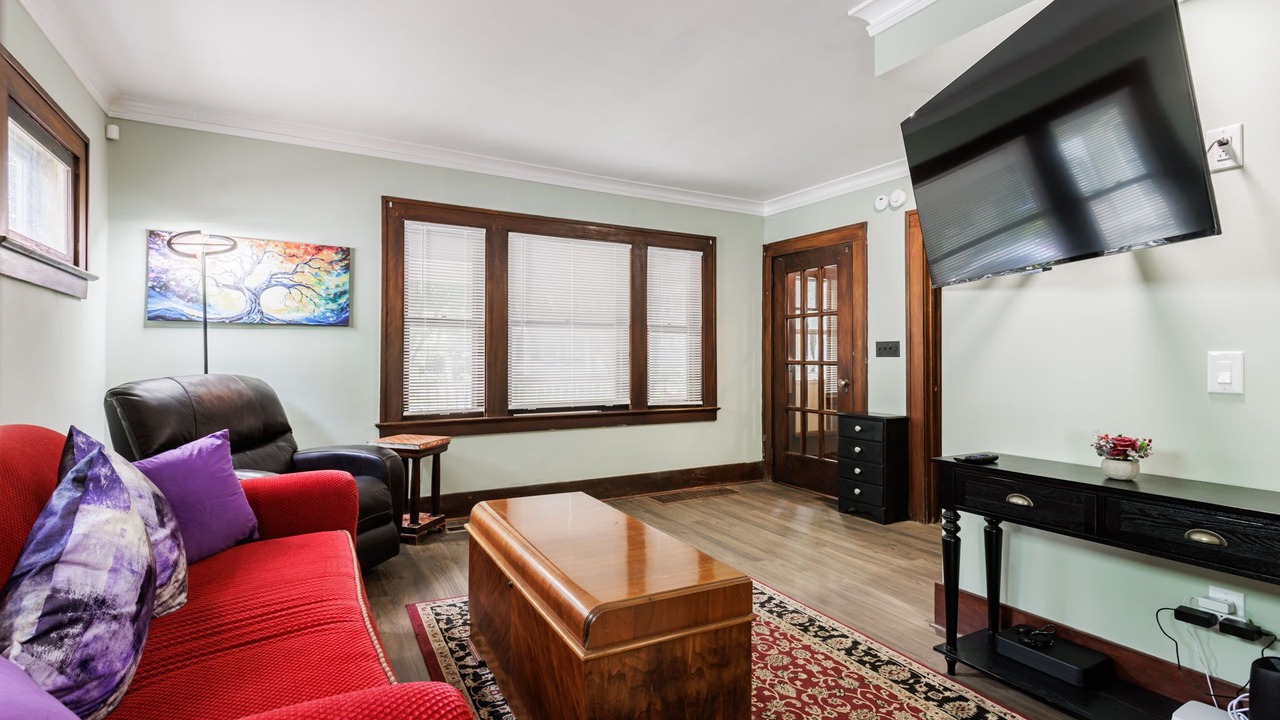 Photo of Livingroom in Rochester