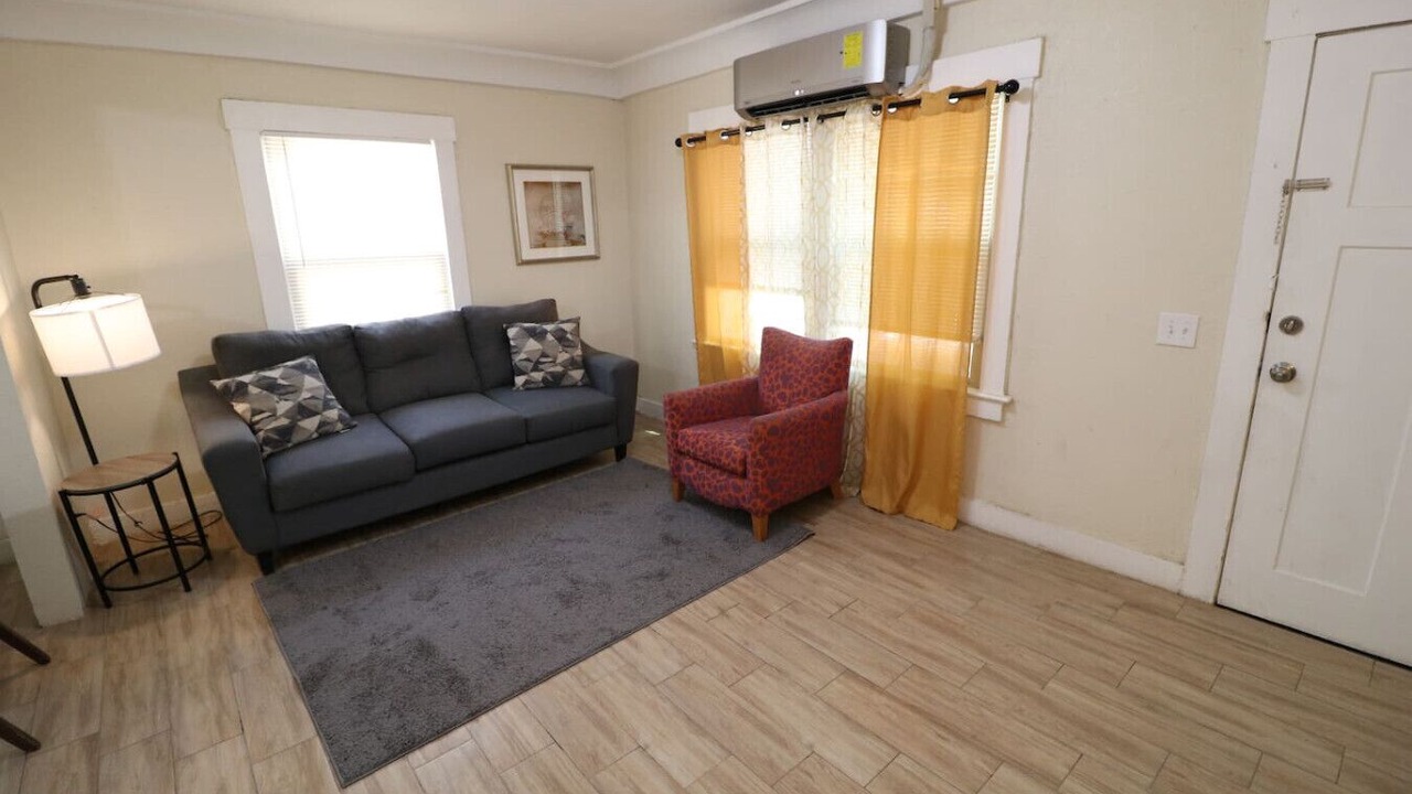 Photo of Livingroom in El Paso