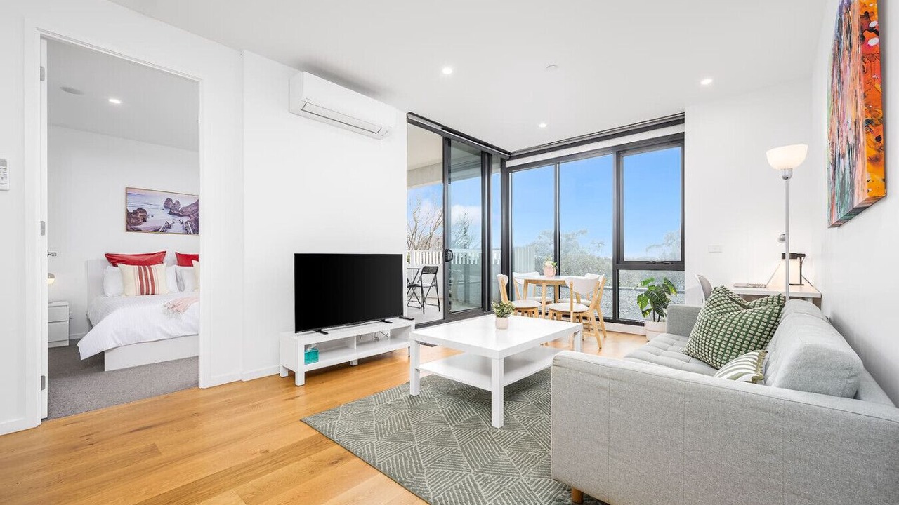 Photo of Livingroom in Heidelberg Heights