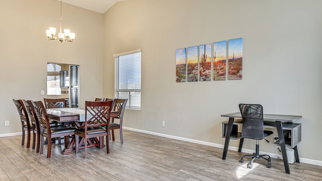 Photo of Bedroom in Garden Lakes