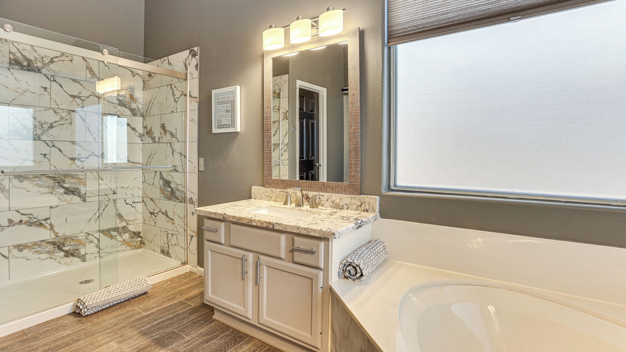 Photo of Bathroom in Garden Lakes